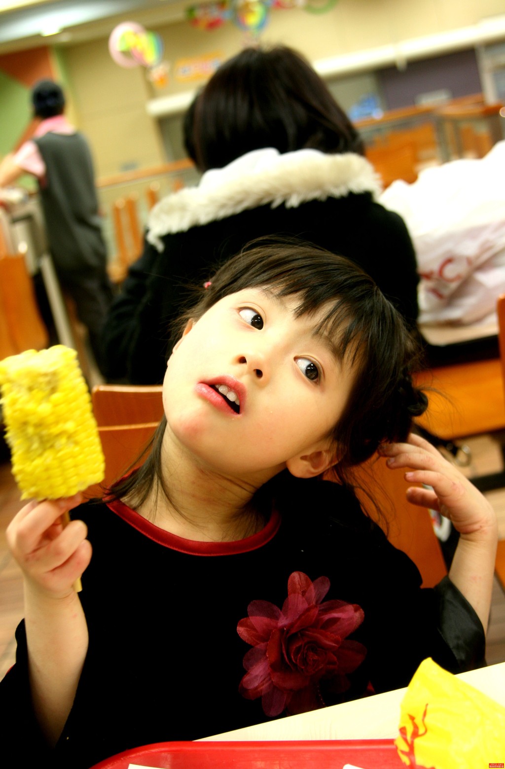 img/5/1/B/1/51B1109D4C5F60001E