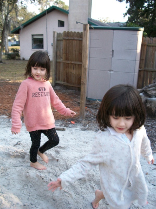 img/5/1/B/9/51B9B78A490347001B