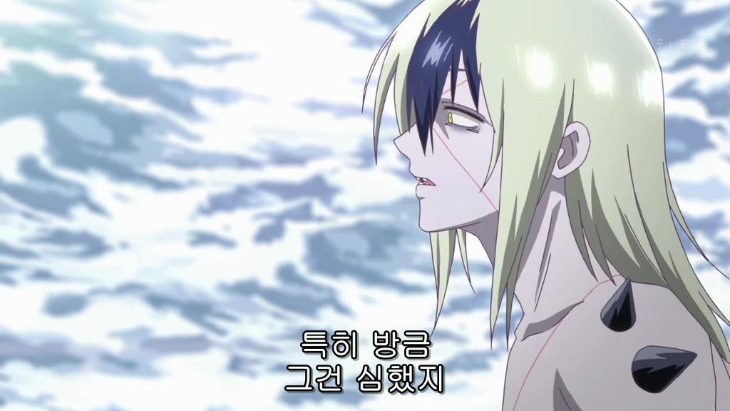 블러드 래드 보면서 가장 웃겼던 장면_12.jpg