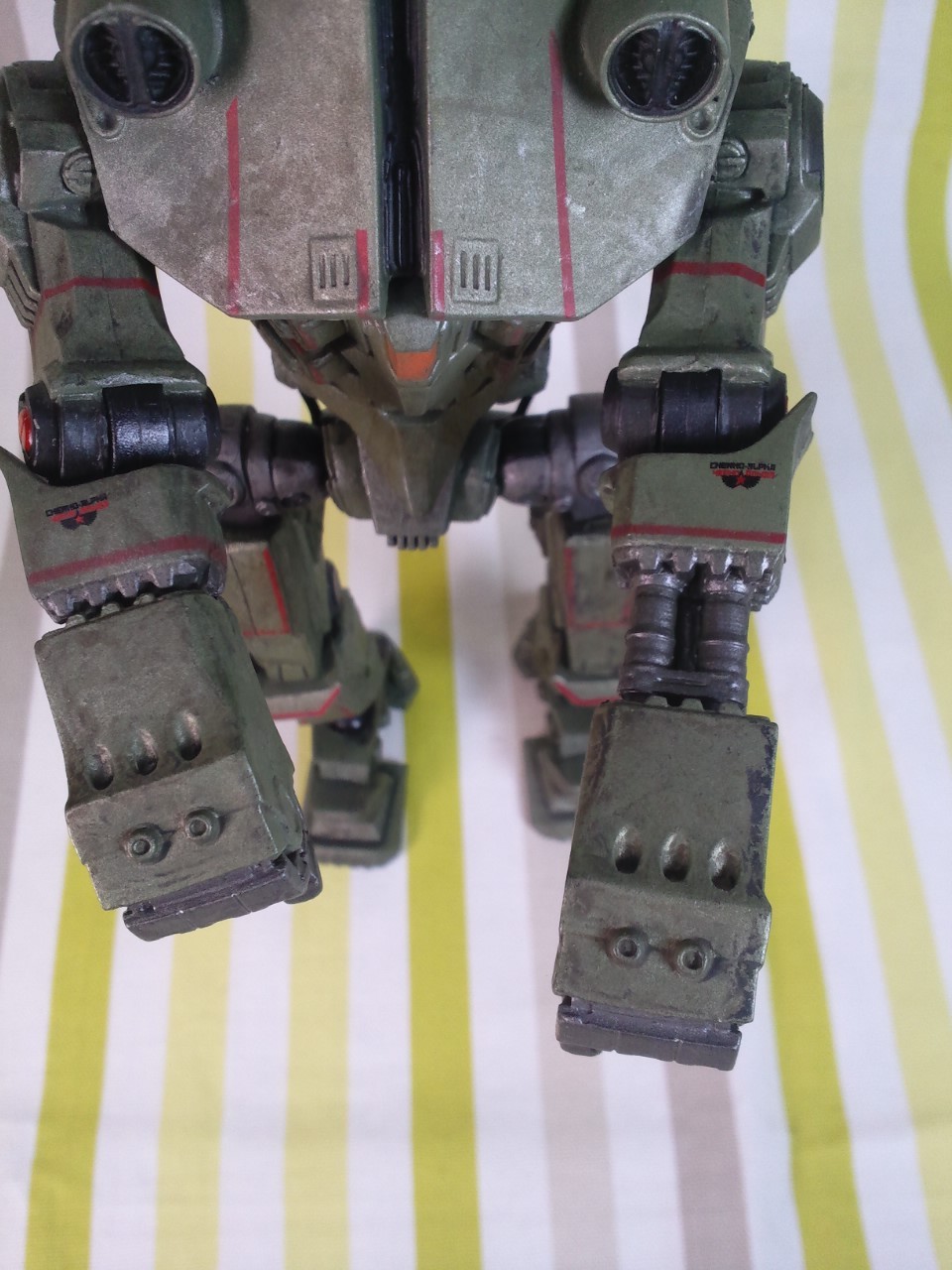 NECA 퍼시픽림 7인치 3탄- 체르노알파 리뷰[브금]_13.jpg