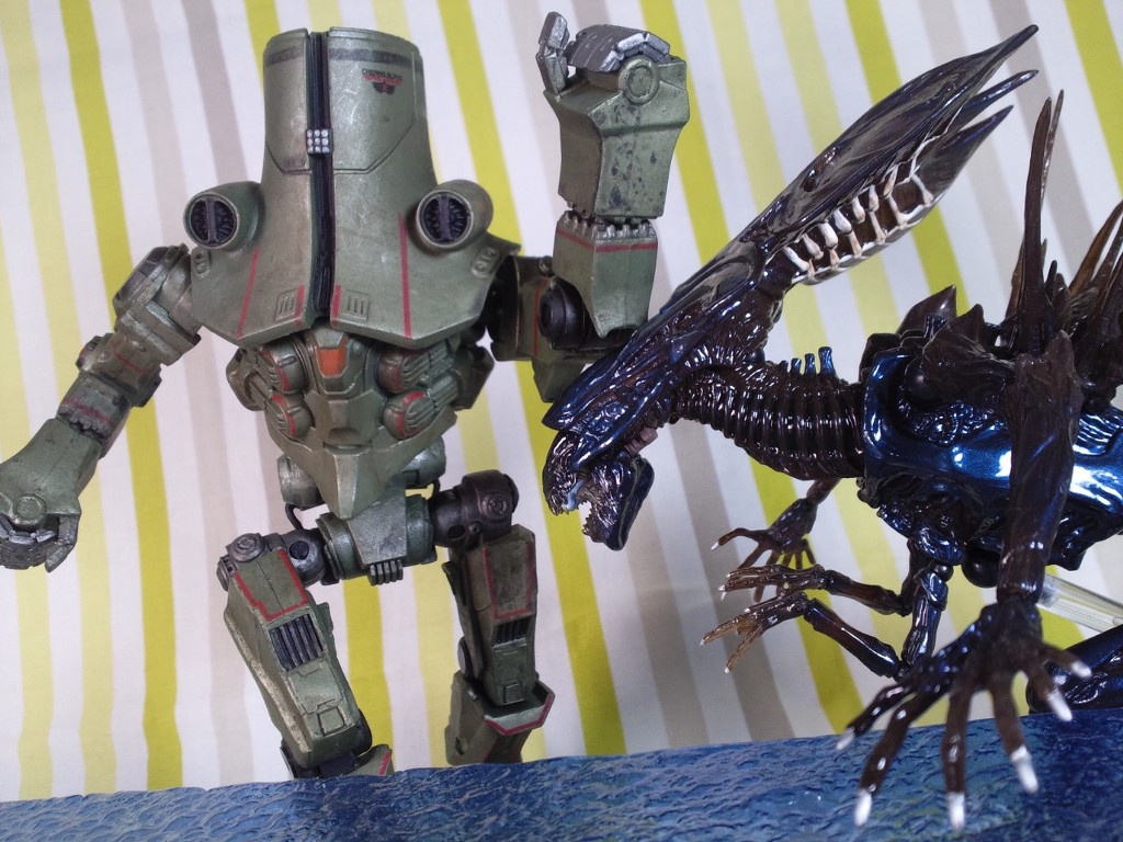 NECA 퍼시픽림 7인치 3탄- 체르노알파 리뷰[브금]_21.jpg