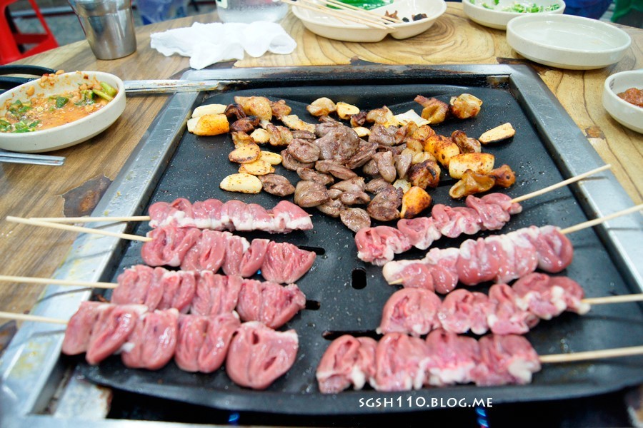 대구에 안지랑곱창 아시는지요 ㅎㅎ 양념곱창이 유명하지요