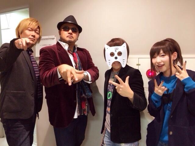 img/5/3/7/9/5379DA25425587001C