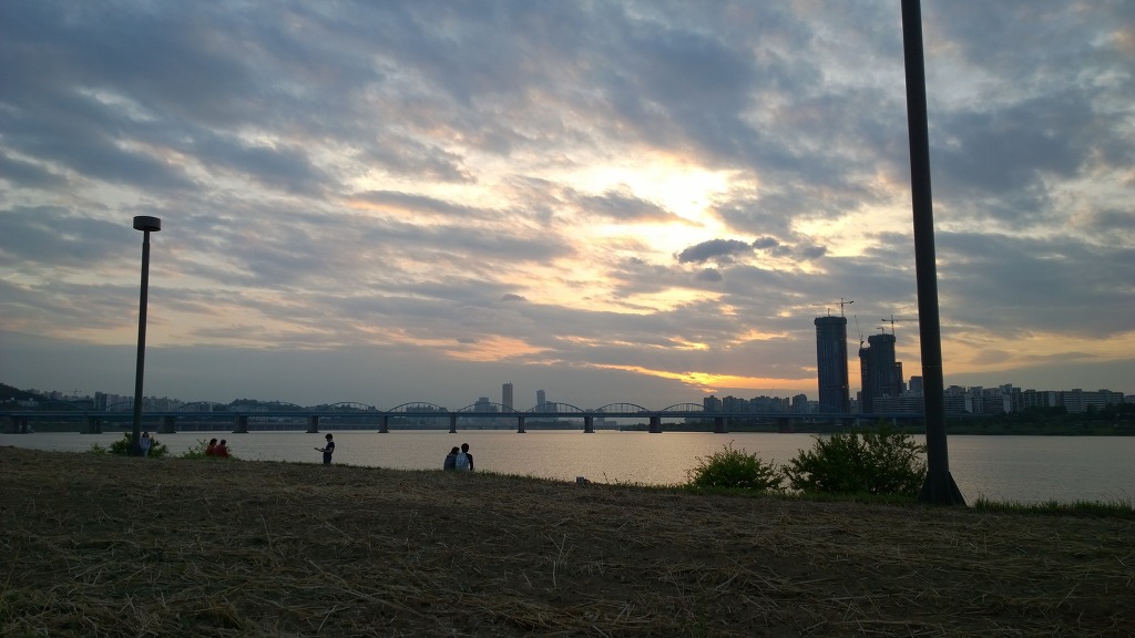 해질녘 1020 사진 몇장_2.jpg