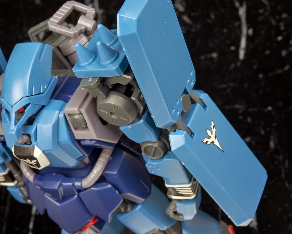 HGUC 슈트룸 가루스 리뷰_11.jpg