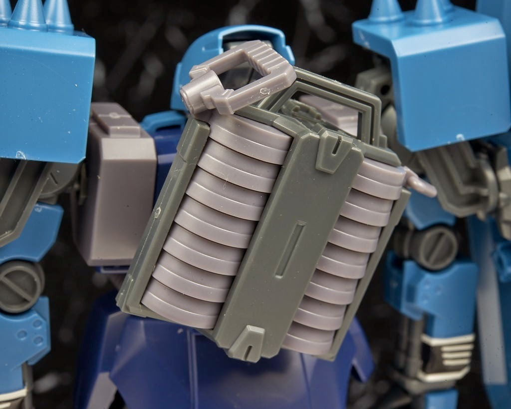 HGUC 슈트룸 가루스 리뷰_12.jpg