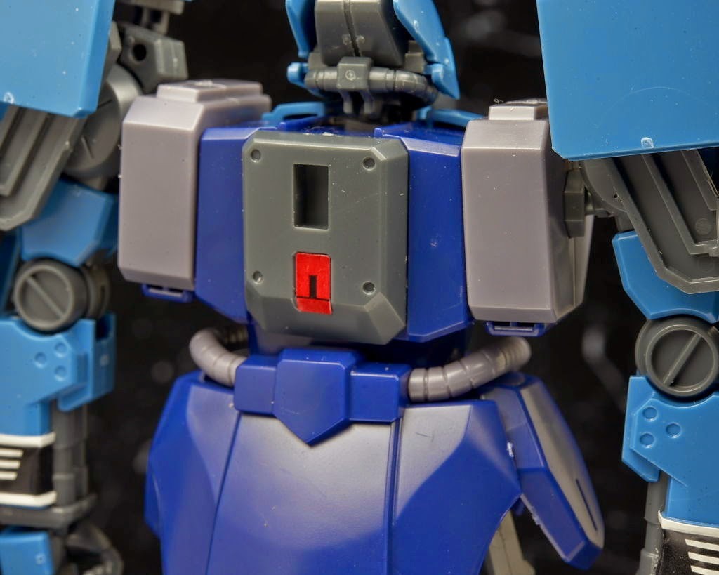 HGUC 슈트룸 가루스 리뷰_13.jpg