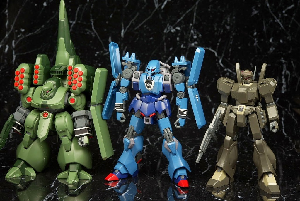 HGUC 슈트룸 가루스 리뷰_21.jpg