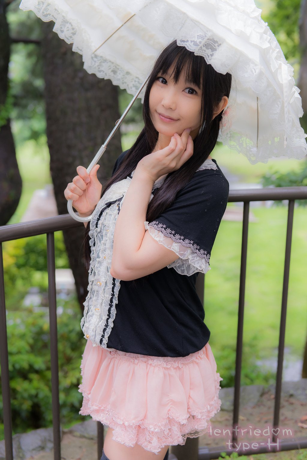 img/5/3/F/2/53F216114111CD003D