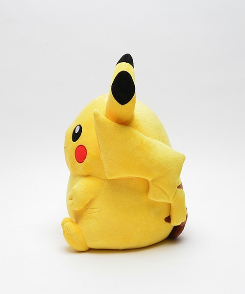 높이 40cm, 무게 6kg 피카츄 등신대 인형 11월 발매 [사진]_8.jpg