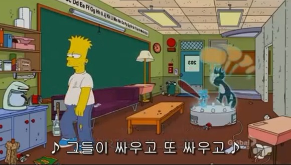 [심슨가족] 아버지가 된 바트 , 어머니가 된 리사 (스압)_7.jpg