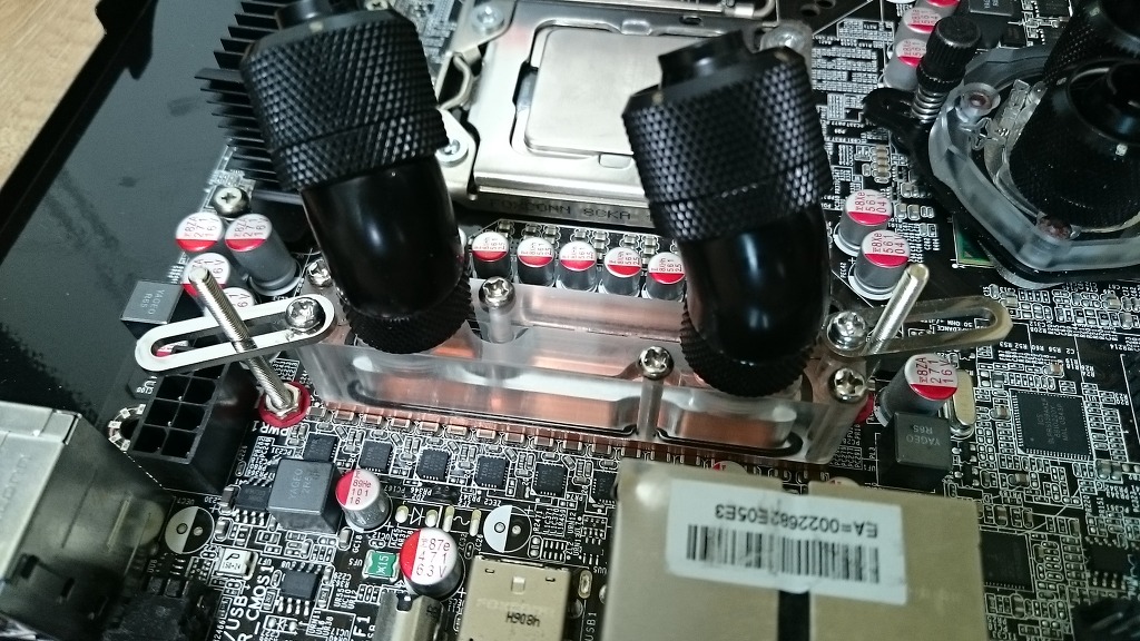 너무 더운 나머지 수냉으로 가벼렷습니다아 [초수압]_57.jpg