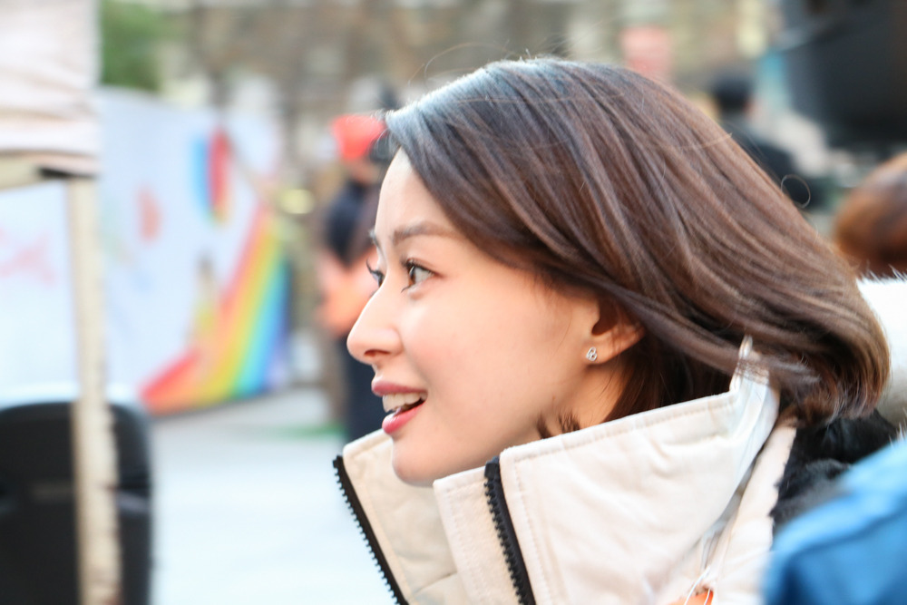 [사진]헬로비너스 나라,'여신 미모 뽐내며 모금활동'_5.jpg