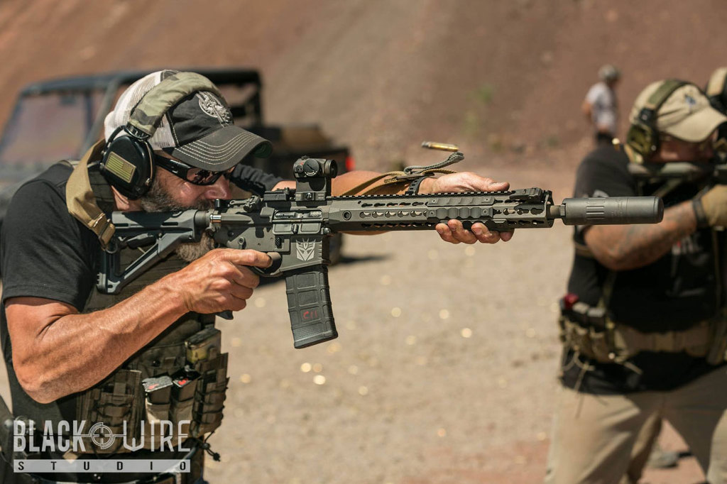 사격자세 역관광.jpg_3.jpg