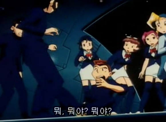 img/5/6/D/3/56D3E340481D0D002A