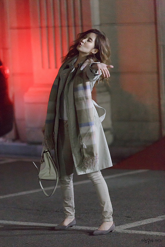 img/5/6/D/E/56DEFD033D6A8B000A