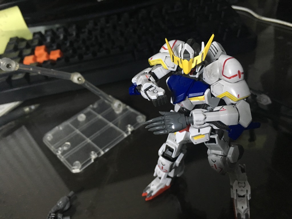 HGBIO 1/144 건담 발바토스(살짝 웨더링)_16.jpg