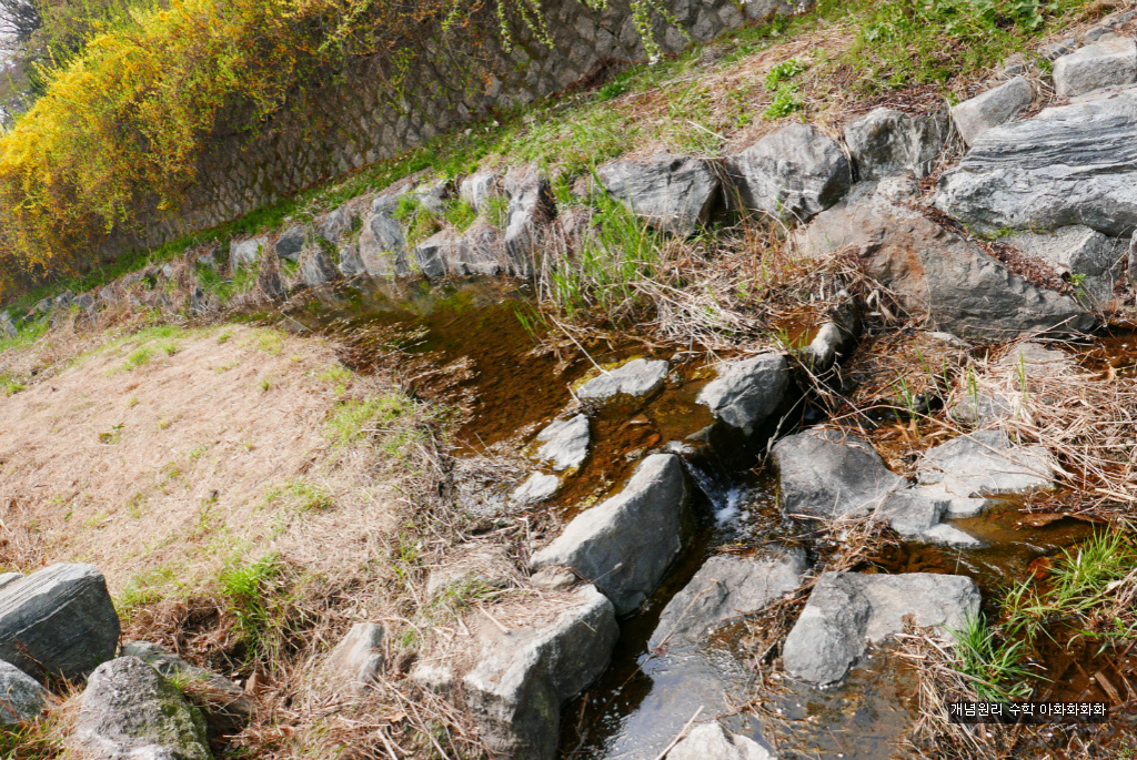 img/5/7/0/B/570BB9003C28D1002A