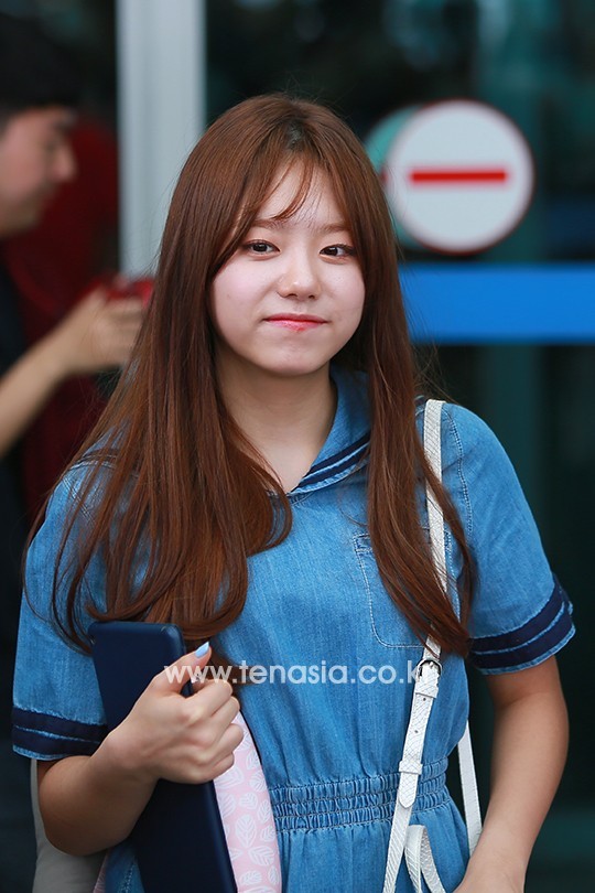 img/5/7/4/2/5742936A4A100E003F