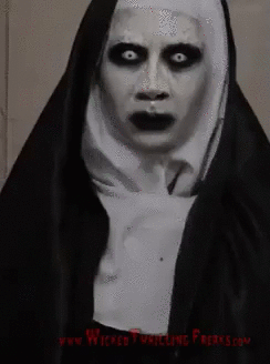 컨저링2 수녀귀신.gif_1.gif