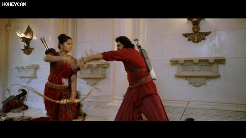 일본 애니 실사판영화가 성공하는 방법_1.gif