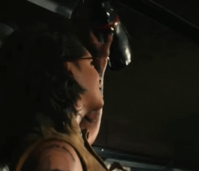 현재 핫한 데메크5 여캐_2.gif