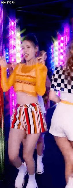 네온펀치 - MoonLight 릴레이댄스_2.gif