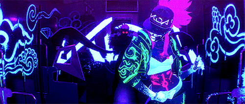 롤, 데이터) KDA 뮤비에서 가장 미친 파트_4.gif