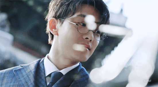 ???:"내가" 승리한거지 남자들이 승리한게 아니다_1.gif