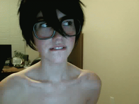 8ree_7.gif