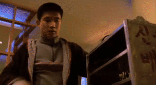 야, 짜장면 안 먹어봤어? 짜장면으로 맞아볼래?_1.gif
