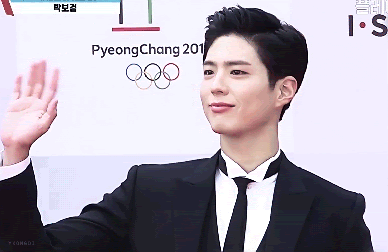 다음생에 잘생긴 남자vs예쁜 여자_5.gif