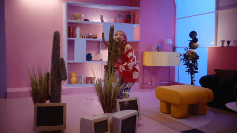 류수정 PINK MOON 티저 움짤_3.gif