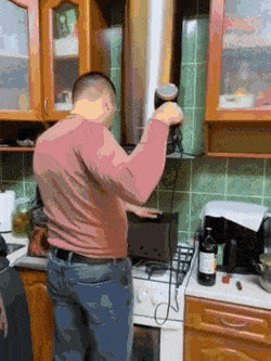숯불 꼬치구이.gif | 유머 게시판 | RULIWEB 숯불 꼬치구이.gif | 유머 게시판 | 루리웹