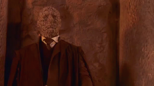 해리포터) 사기꾼이 호그와트 교수 노릇을 한 이유_18.gif