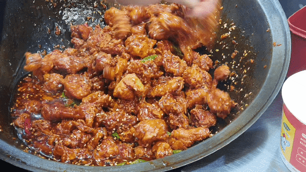 경고)새벽에 보면 안되는 짤 모음집.gif_2.gif