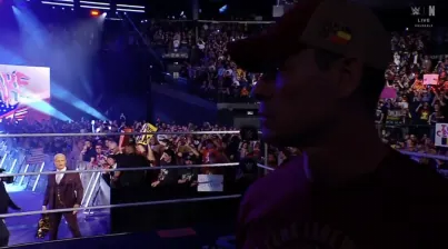 WWE) 존 시나 "너희들 모두가 다 역겹고 지긋지긋하다."_49.webp