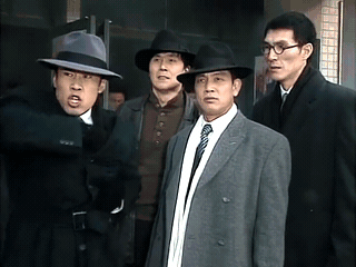 야인시대 상하이조 볼때마다 불편한것_1.gif