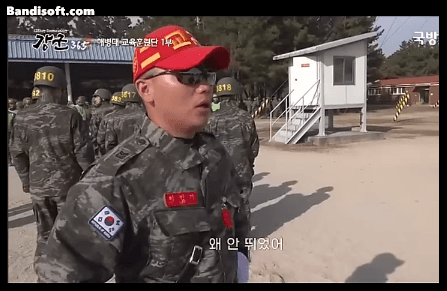 캄보디아 훈련소 vs 한국 훈련소...JPG_16.gif
