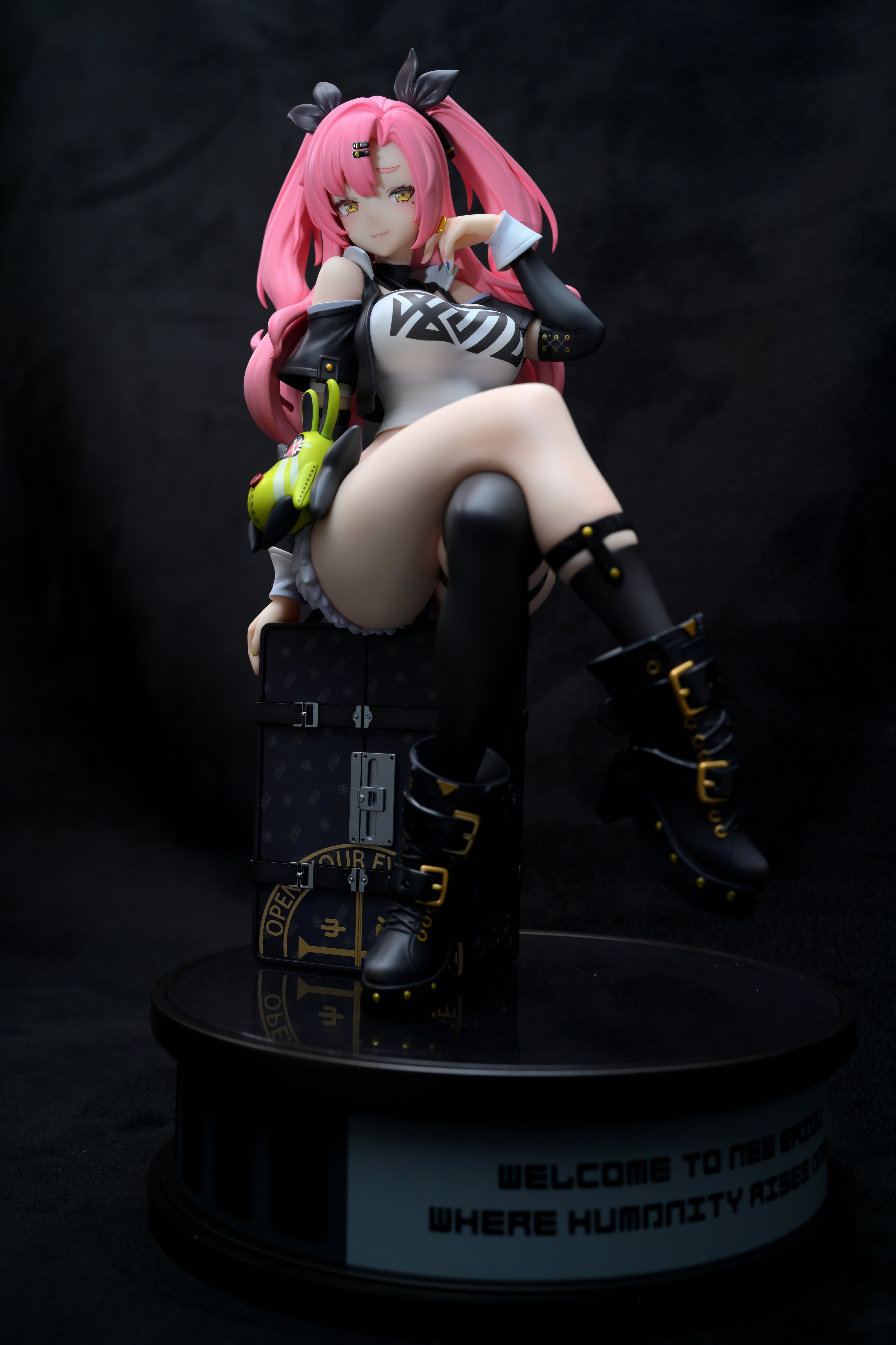 Apex_젠레스존제로(ZZZ)_니콜 데마라_1.webp